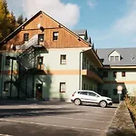 Krasny Uprostred Jeseniku *